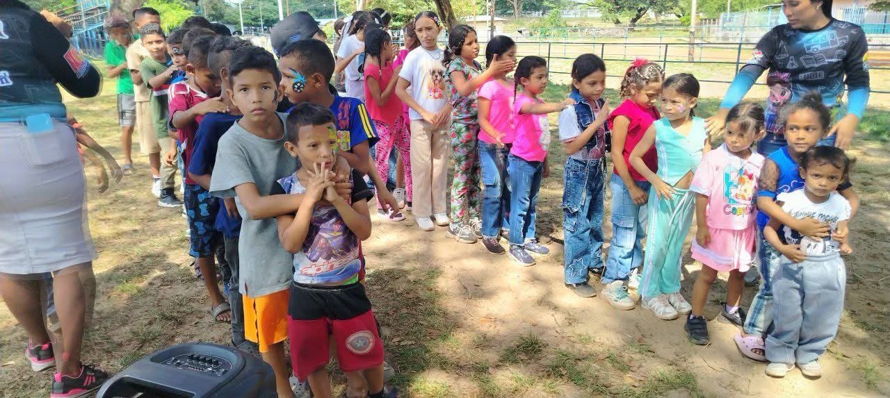 Fundación El Niño Simón Pedro Camejo desplegó jornada recreativa en Cunaviche