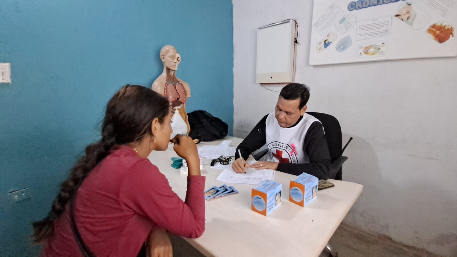Despliegue de salud y atención social beneficia a la comunidad de La Aurora 2 en el municipio José Antonio Páez