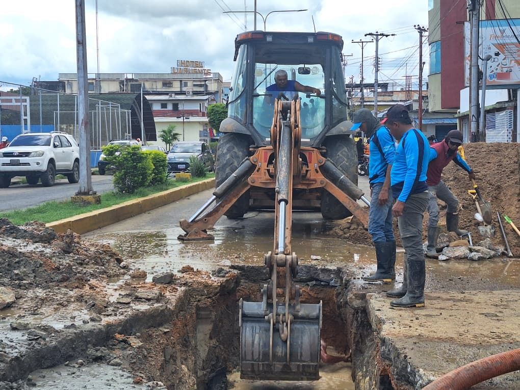 El Gobierno Bolivariano fortalece el sistema de saneamiento en el municipio San Fernando