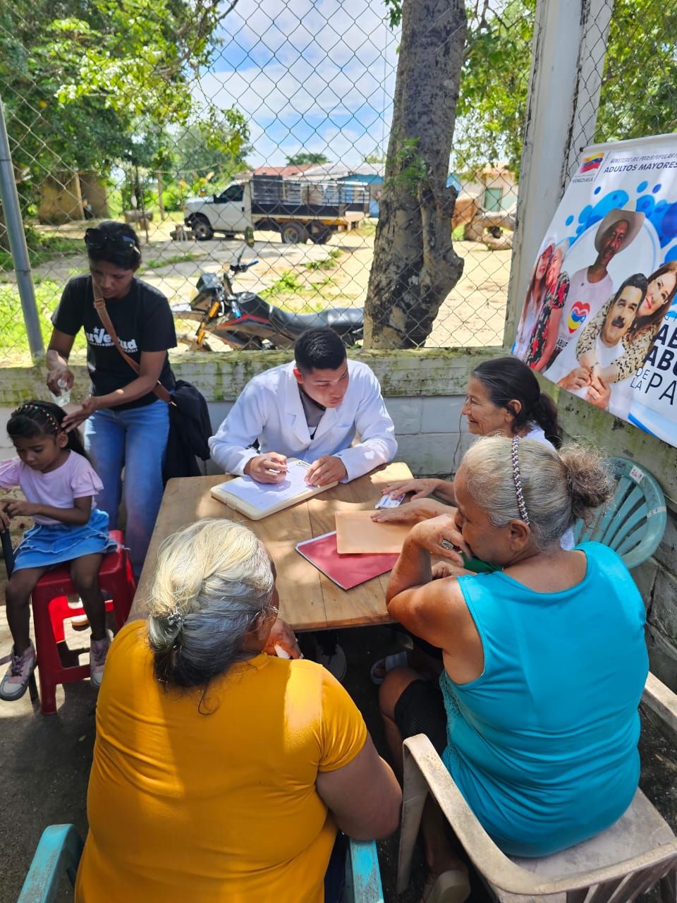 Despliegue médico asistencial benefició a más de 1.500 familias en Achaguas a través del Plan de Amor en Acción 