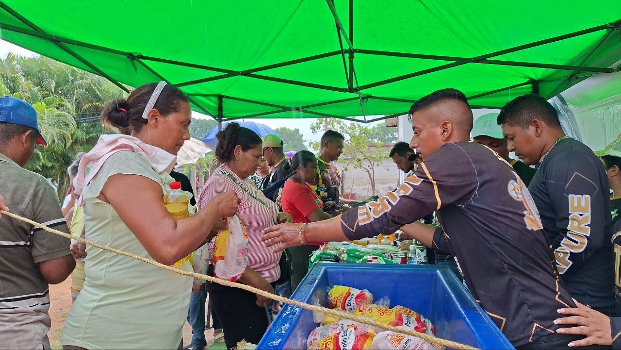 Más de 900 familias de Los Achaguas 2021 adquirieron alimentos de la cesta básica con el 70 % de descuento 
