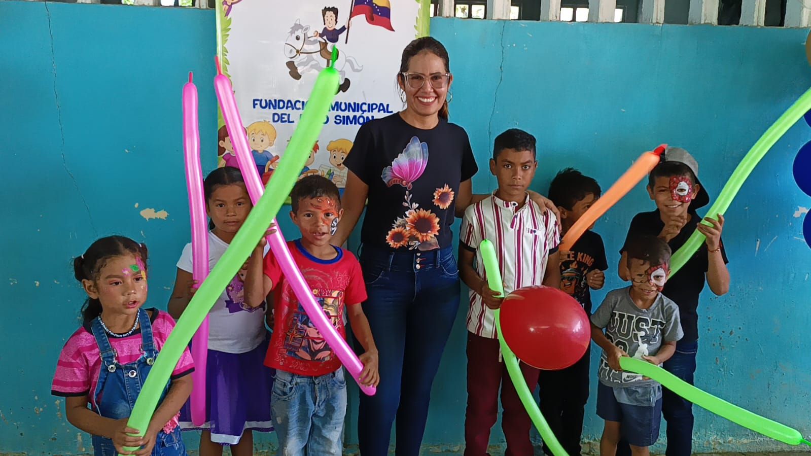 Fundación Niño Simón atiende a niños de la Comuna Renacer Bolivariano en el sector Totumito   Drag