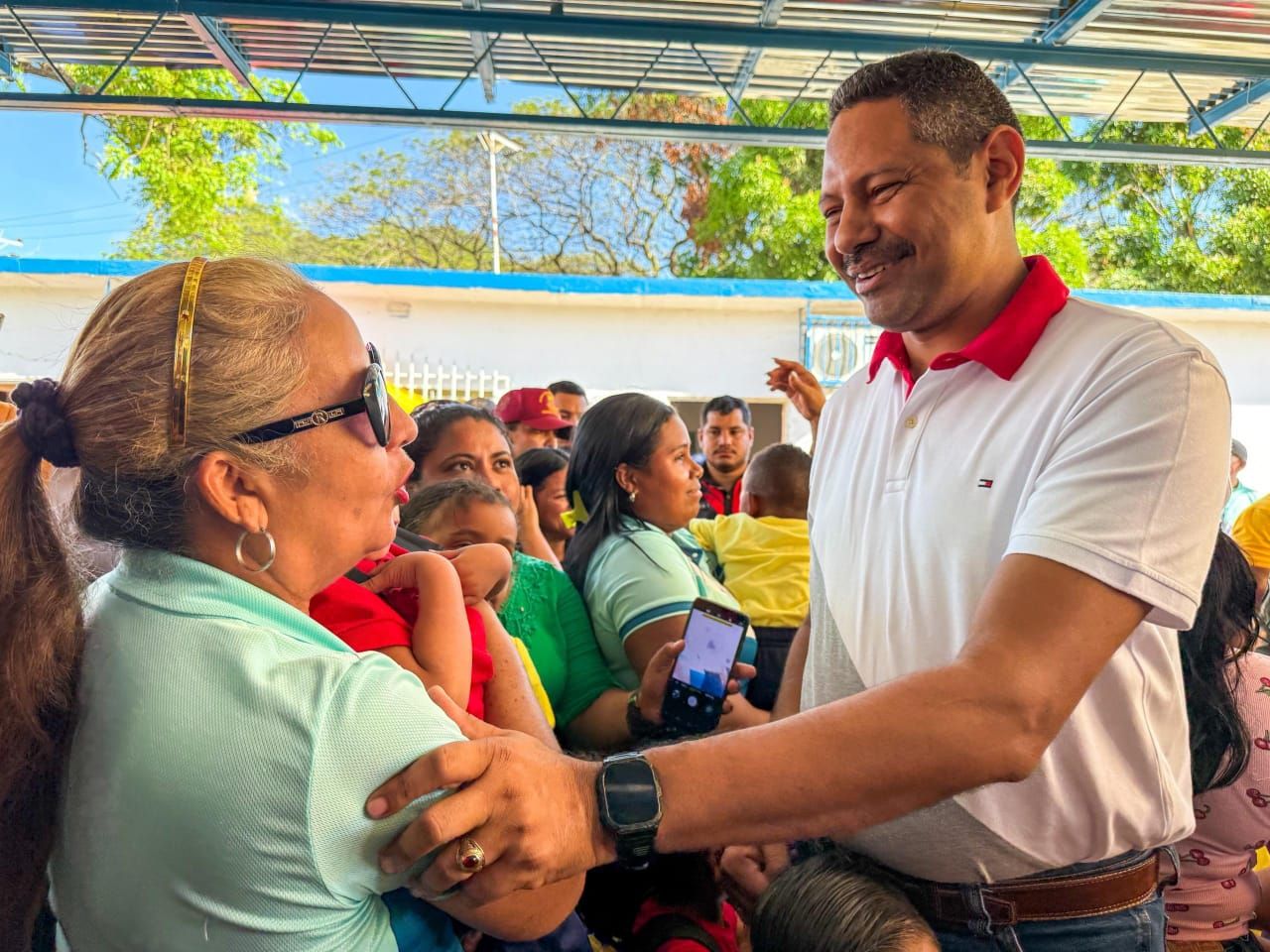 Regreso a clases y compromiso patriótico en Apure