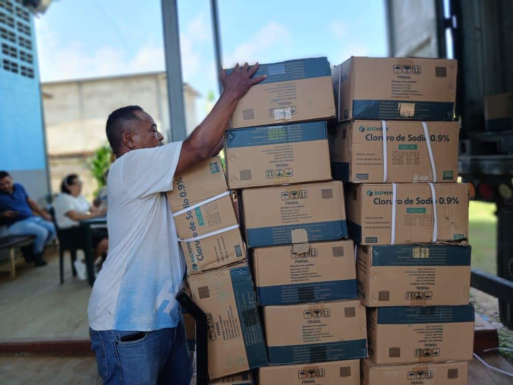 Abastecen con más de 63 mil insumos médicos a los seis hospitales principales de Apure