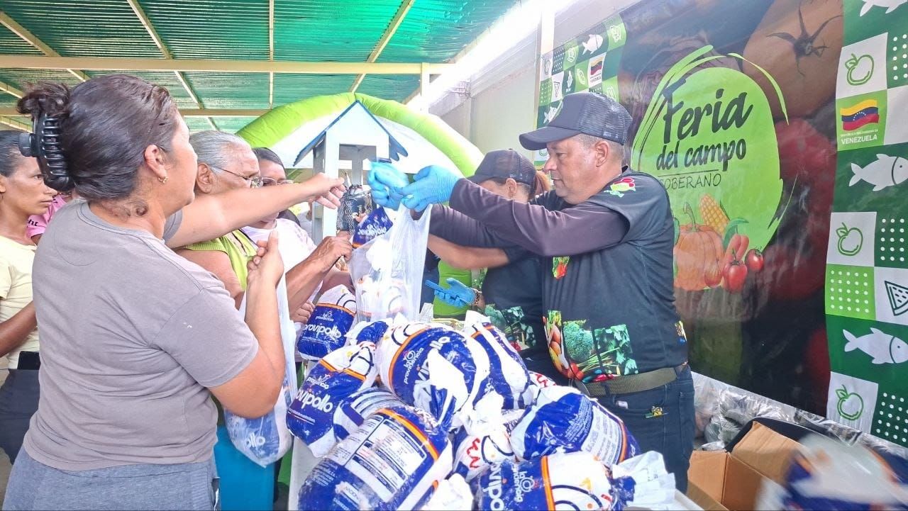 Más de 20 mil familias apureñas abastecidas mediante 16 Ferias del Campo Soberano