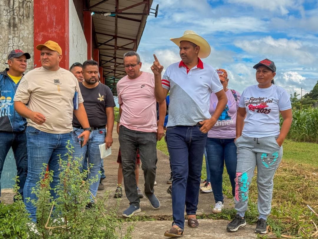 Gobernador Wilmer Rodríguez inspecciona la Escuela Técnica Industrial "San Fernando" para impulsar el desarrollo productivo de Apure