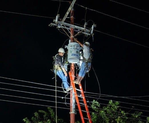 CORPOELEC optimiza el servicio eléctrico con la sustitución de siete transformadores en el municipio Achaguas