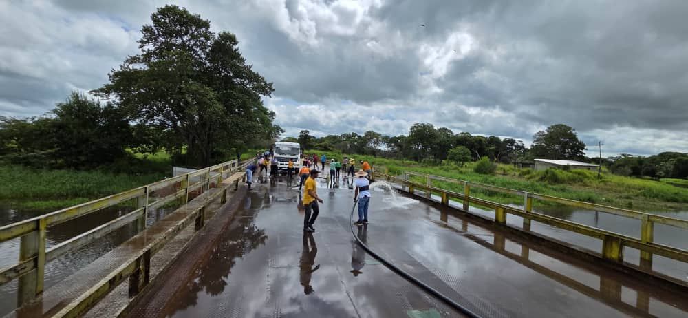 Culminan con éxito los trabajos de rehabilitación en el puente sobre el río payara en la troncal 2