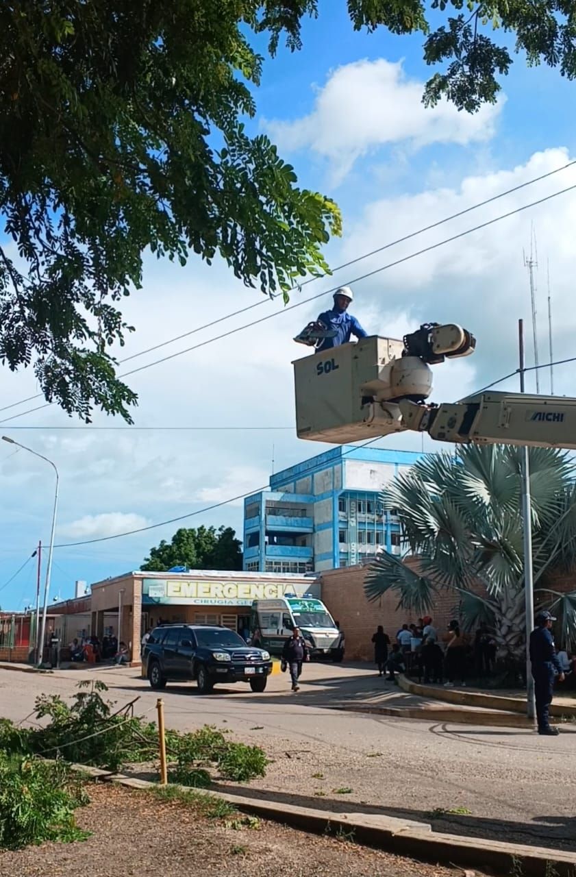 CORPOELEC optimiza el servicio eléctrico en el Hospital «Dr. Pablo Acosta Ortiz» de Apure