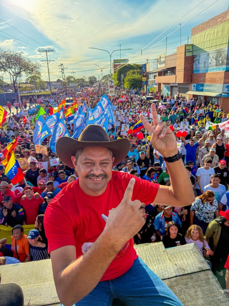 Venezuela: Unida por la paz y la dignidad