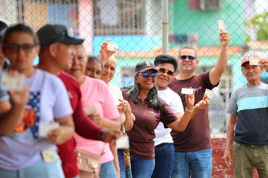 Comuna Los Tamarindos y sector Mario Briceño Iragorry participan masivamente en la II Consulta Popular Nacional 2026
